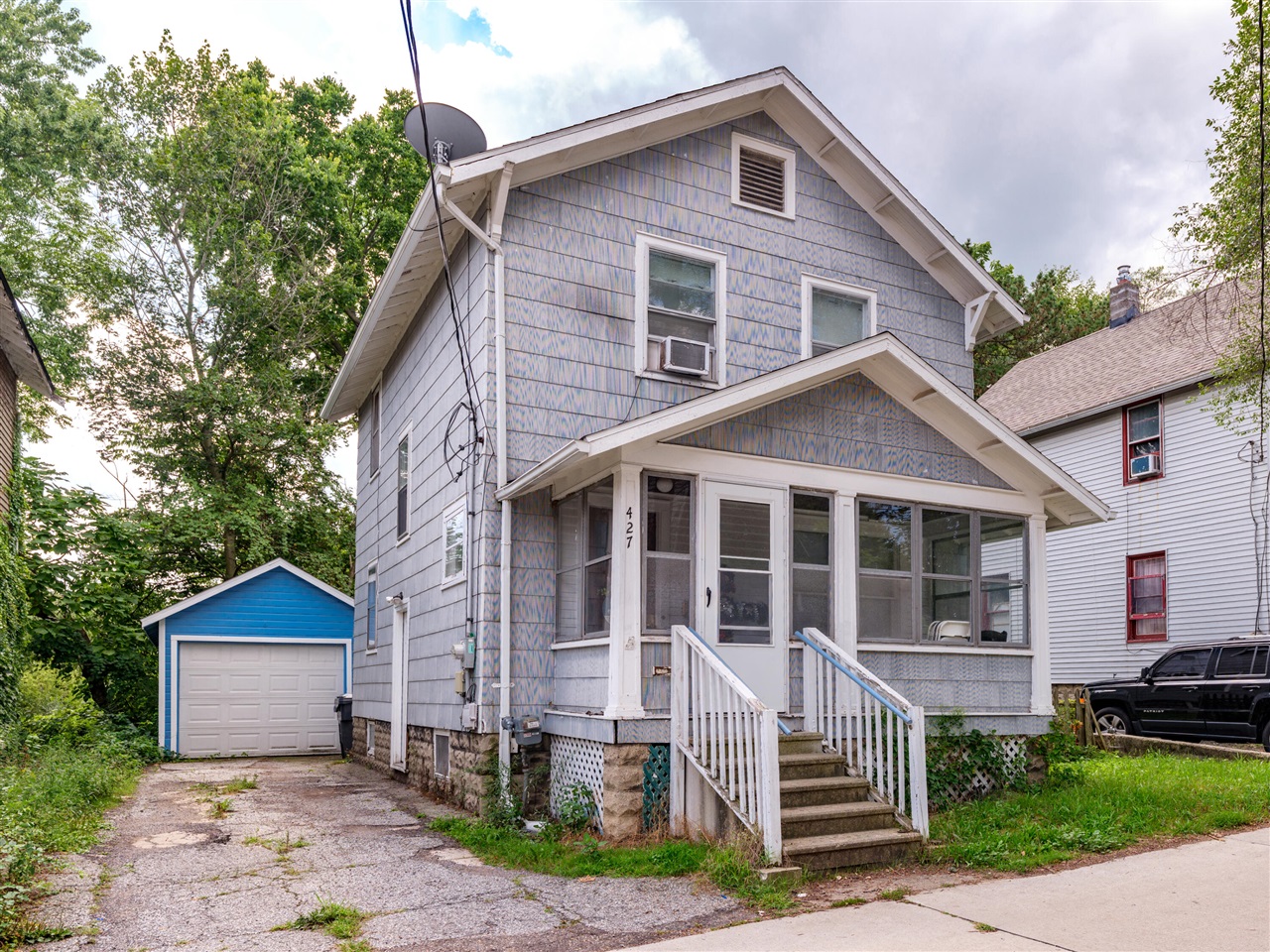 Photo 3 of Single family home for sale at 427 Den Adel Ct, Kalamazoo, MI 49001 | MLS# 70554526 | Listing updated on 2026-09-14