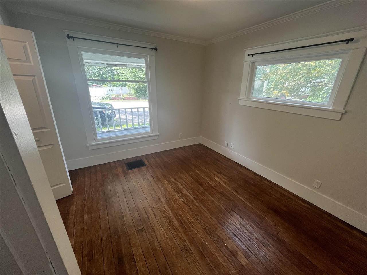 Photo 3 of Single family home for sale at 1415 N 5th Street, Niles, MI 49120 | MLS# 70554532 | Listing updated on 2026-09-17