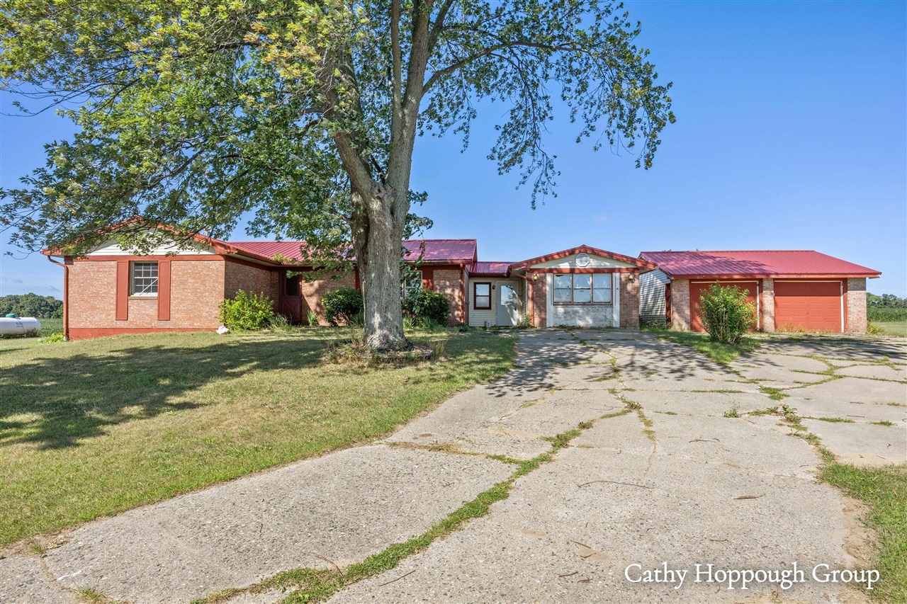 1st image of 8140 S Sheridan Rd, Sheridan, MI 48884 | MLS# 70554542