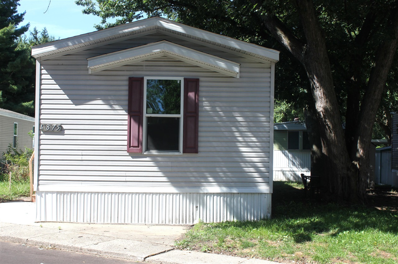 2nd image of 4875 Pamela Ave, Kentwood, MI 49548 | MLS# 70554543