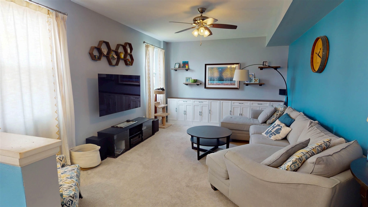 5th image of 8402 Walnut Hl, Dexter, MI 48130 | MLS# 70554550
