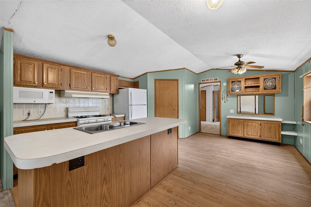 4th image of 9455 E Lane Dr, Montague, MI 49437 | MLS# 70554551