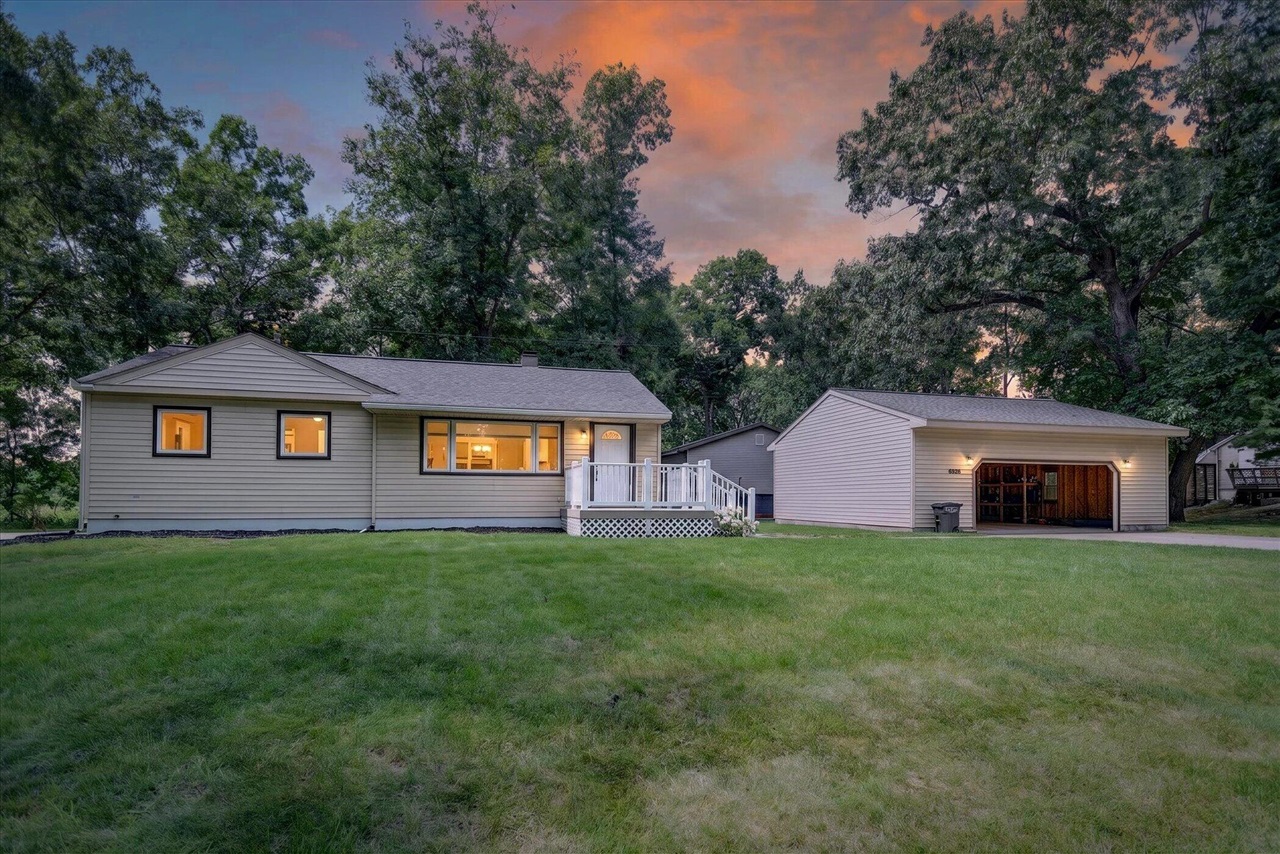 Photo 1 of Single family home for sale at 8929 Robinwood Ct, Jackson, MI 49201 | MLS# 70554557 | Listing updated on 2026-09-15