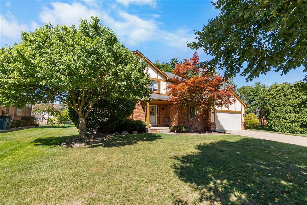 5th image of 3891 Fairfax Dr, Troy, MI 48083 | MLS# 70554588