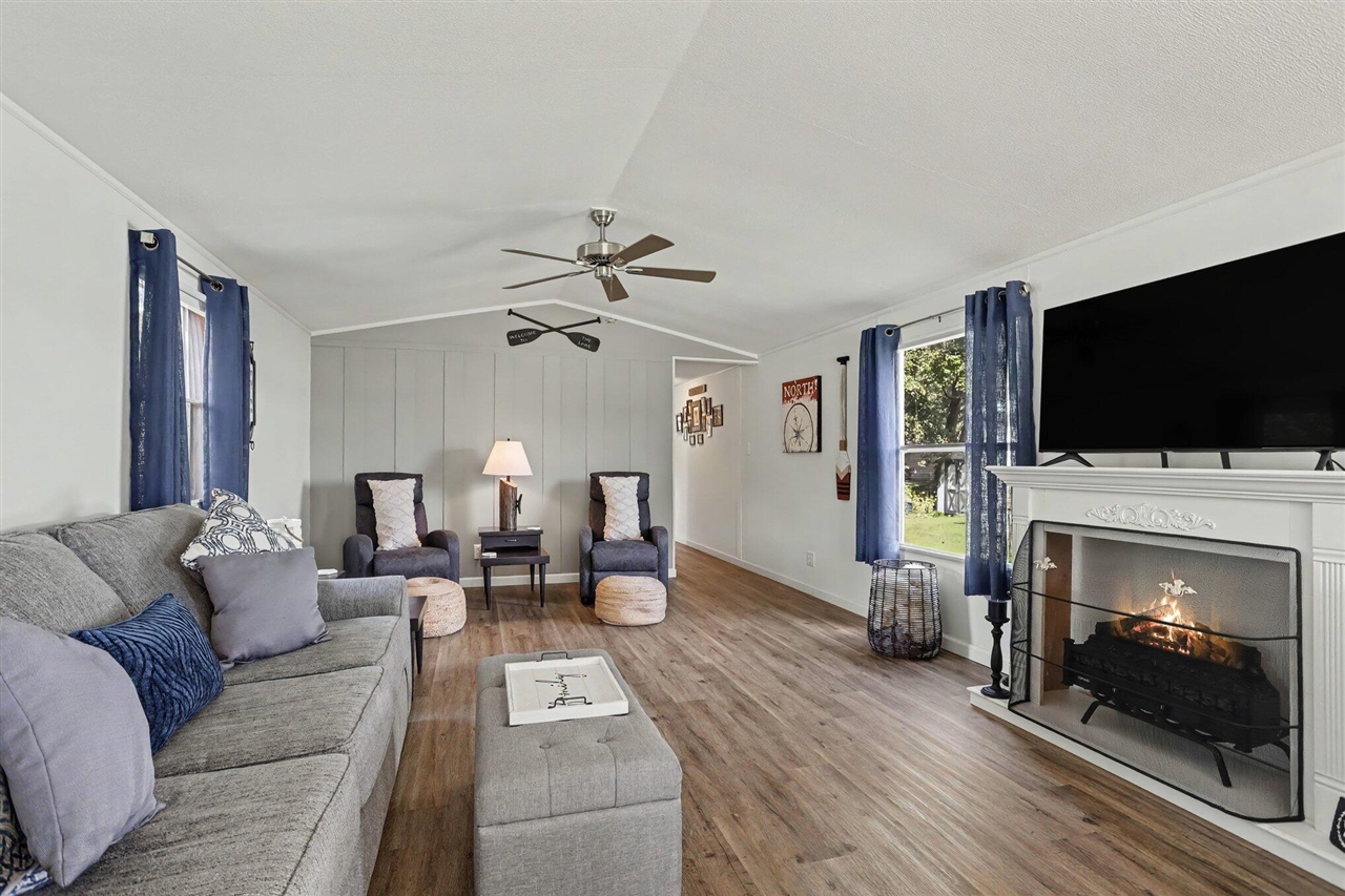 3rd image of 115 Lucky Dr, Coldwater, MI 49036 | MLS# 70554592
