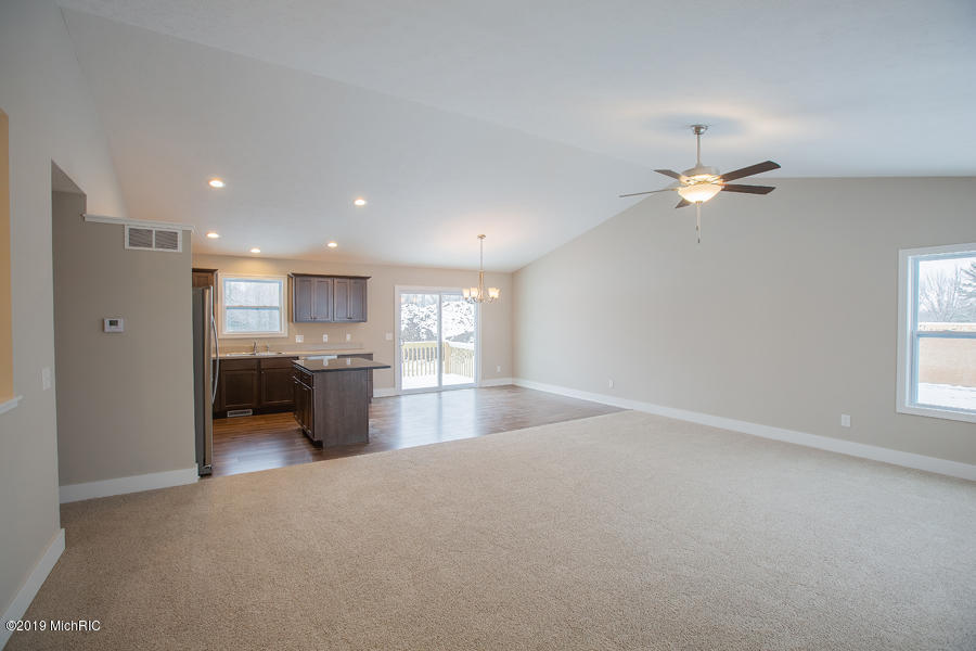 2nd image of 3337 Nature View Dr, Kentwood, MI 49512 | MLS# 70554597