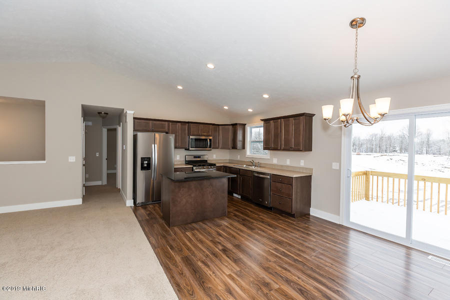 5th image of 3337 Nature View Dr, Kentwood, MI 49512 | MLS# 70554597