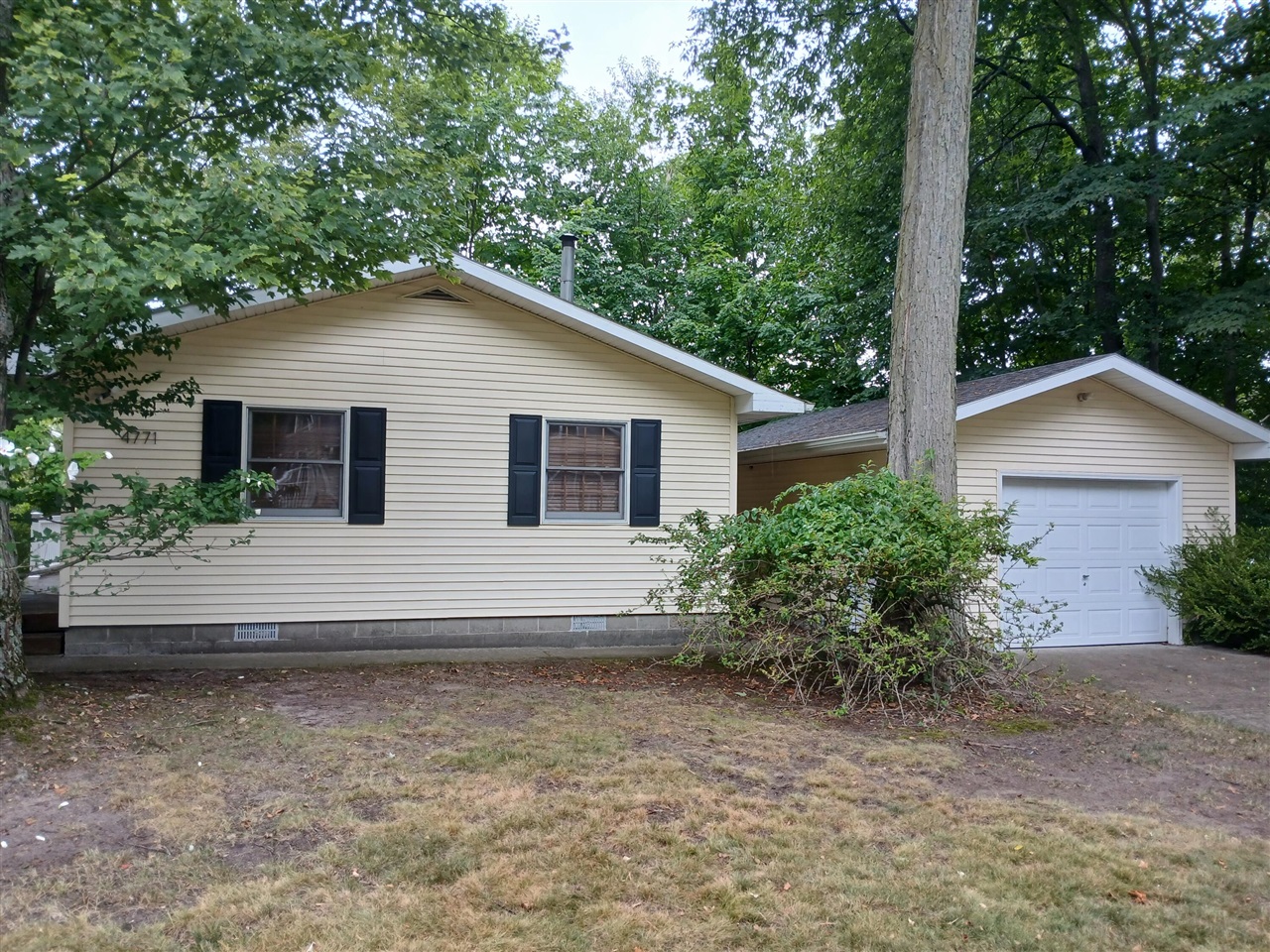 1st image of 4771 N Ariel Ave, Ludington, MI 49431 | MLS# 70554618