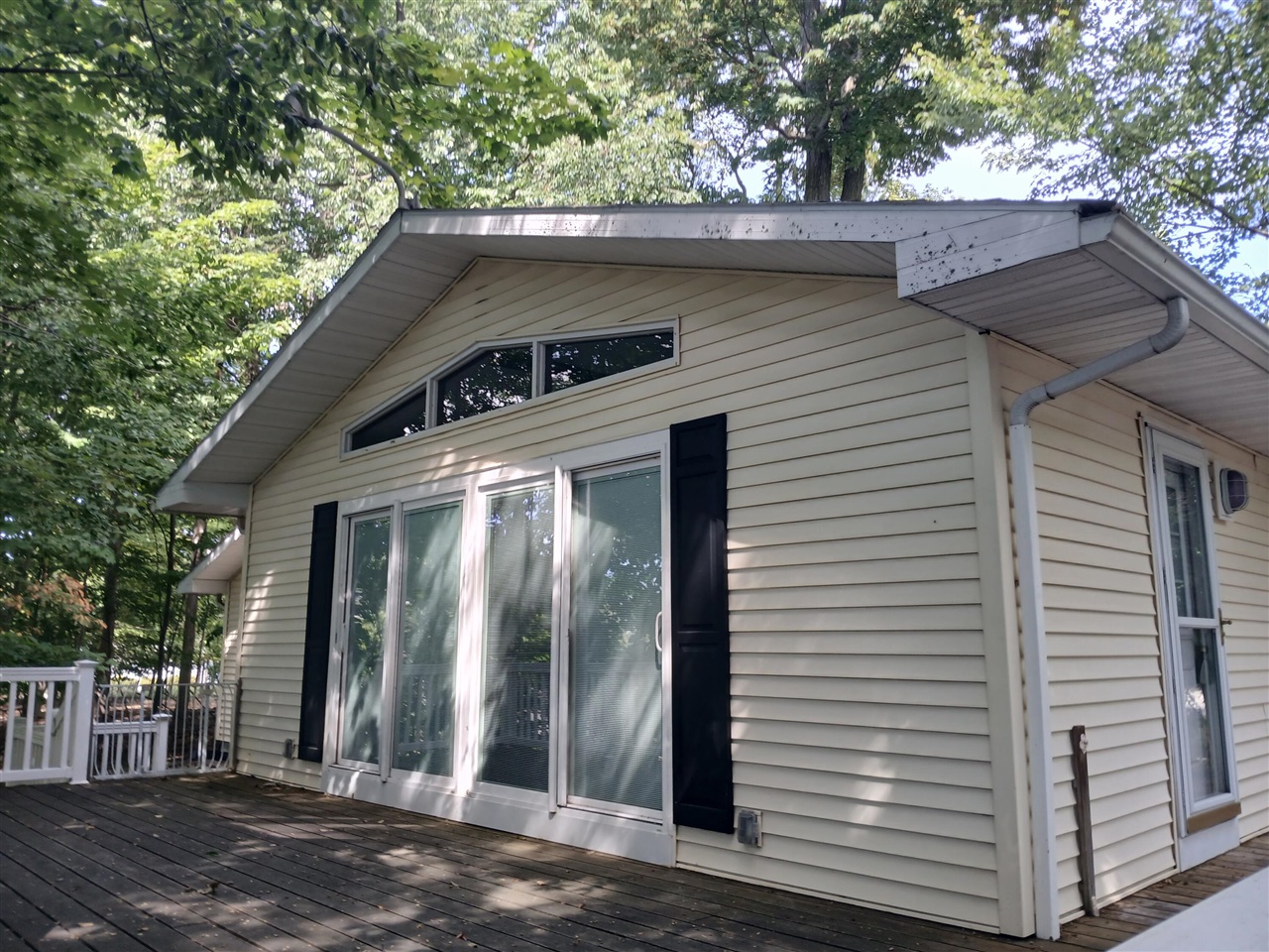 4th image of 4771 N Ariel Ave, Ludington, MI 49431 | MLS# 70554618