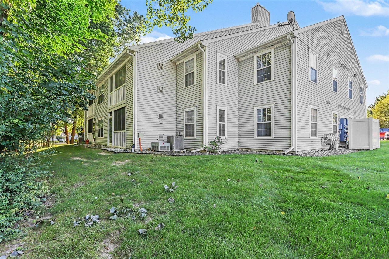 20th image of 305 Westbrook Ct, Marshall, MI 49068 | MLS# 70554625