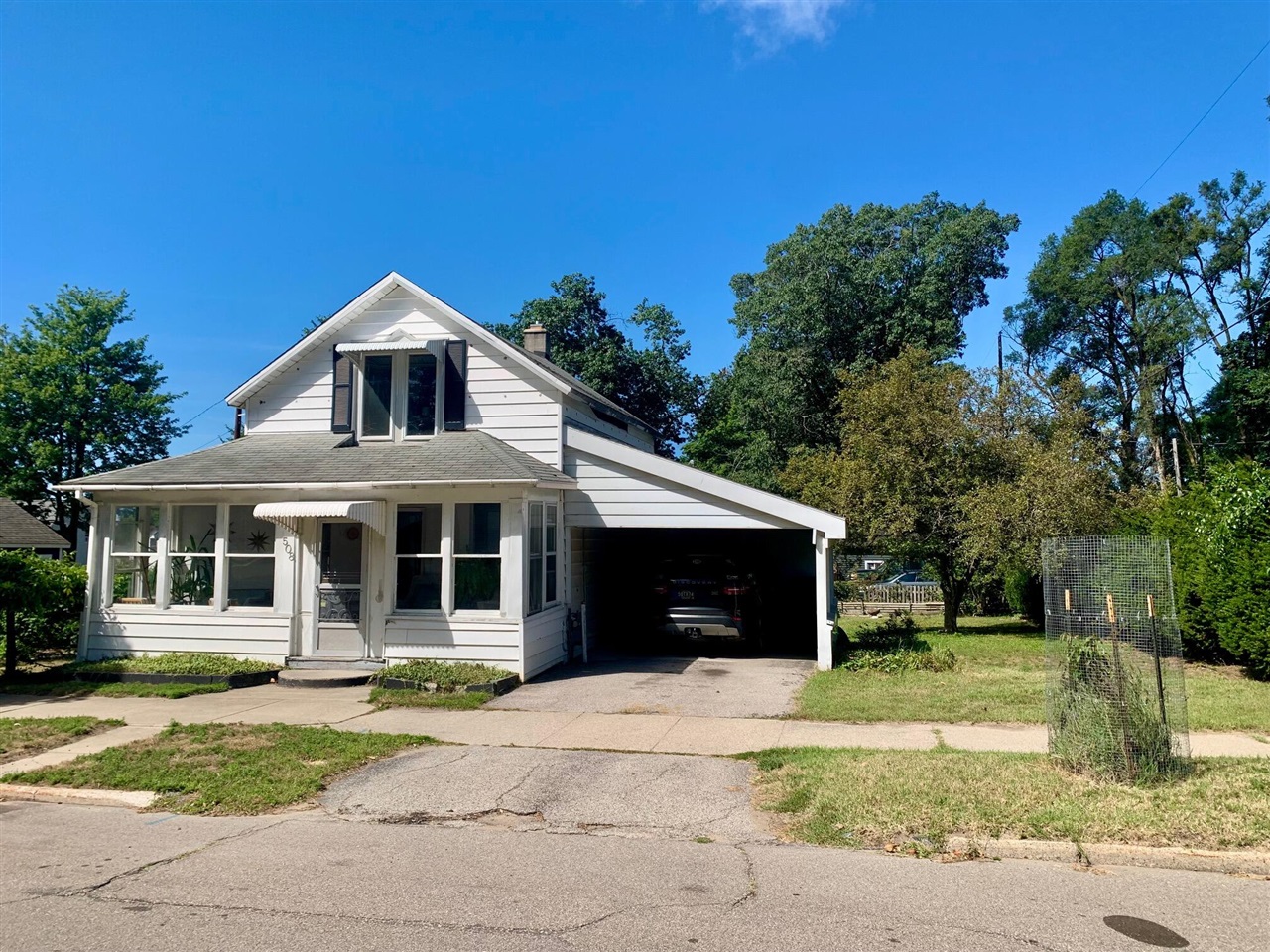 1st image of 508 S Washington Ave, Ludington, MI 49431 | MLS# 70554628