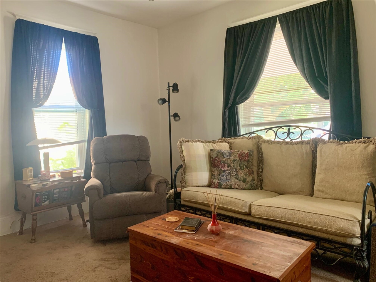 Photo 5 of Single family home for sale at 506 S Washington Ave, Ludington, MI 49431 | MLS# 70554646 | Listing updated on 2026-09-06