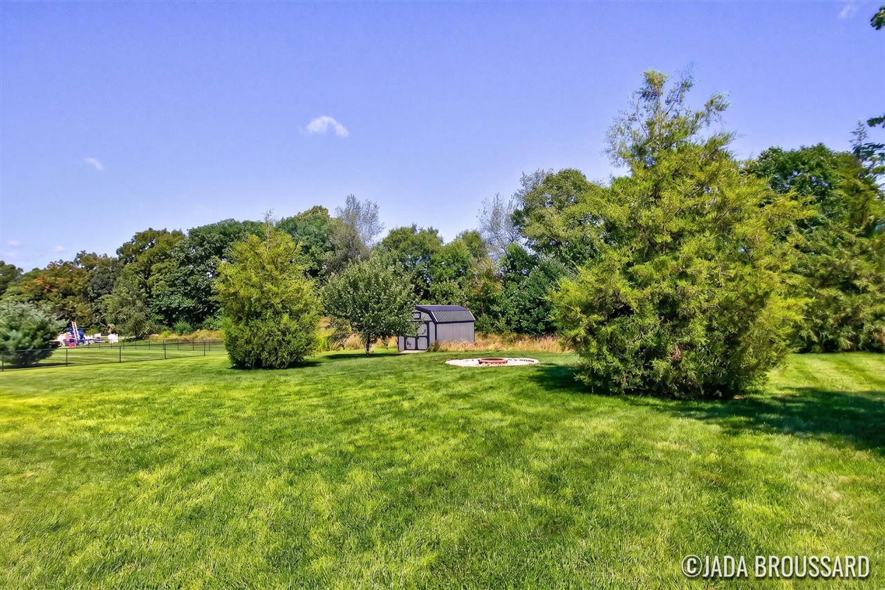 5th image of 1162 Springview Ct, Middleville, MI 49333 | MLS# 70554650