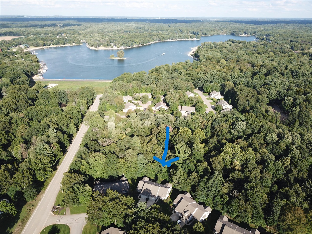 3rd image of 3695 Westwoods Dr #7047, Dorr, MI 49323 | MLS# 70554652