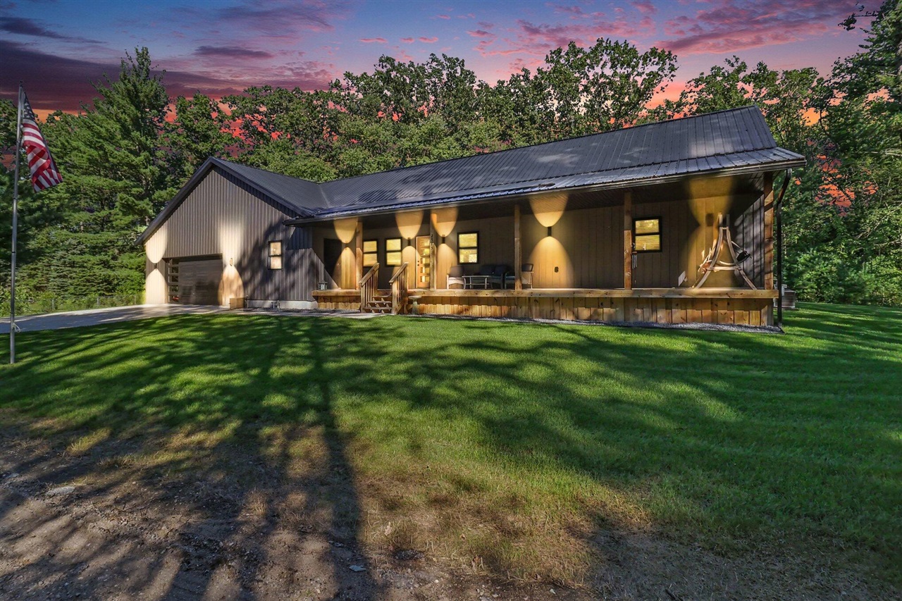 Photo 1 of Single family home for sale at 2585 E Mcmillan Rd, Twin Lake, MI 49457 | MLS# 70554658 | Listing updated on 2026-09-15