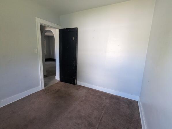 5th image of 1527 Robertson Ave, Lansing, MI 48915 | MLS# 70554666
