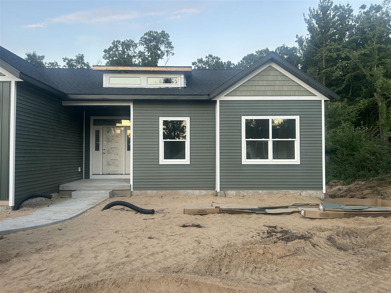 Photo 3 of Single family home for sale at 6226 English Ave, Comstock Park, MI 49321 | MLS# 70554678 | Listing updated on 2026-09-02