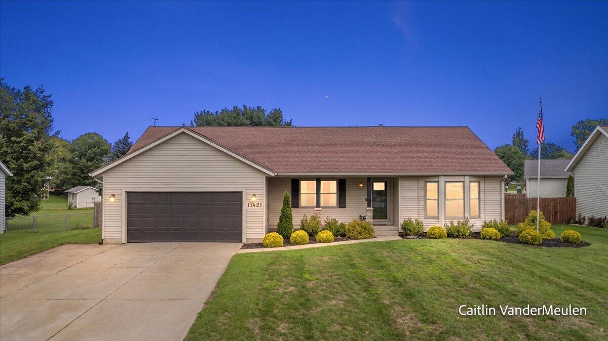 Photo 1 of Single family home for sale at 11421 Prairie Ave, Allendale, MI 49401 | MLS# 70554689 | Listing updated on 2026-09-24