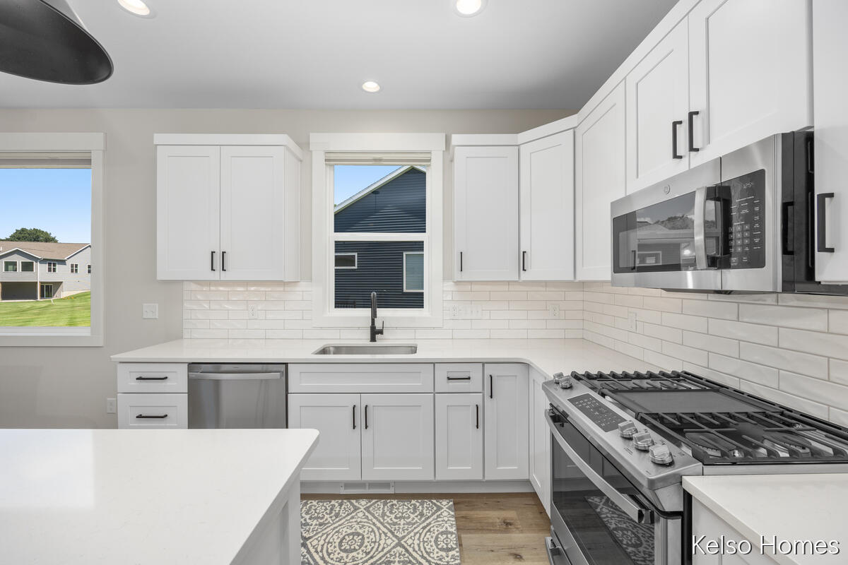 4th image of 1189 Gleneagle Trl, Hudsonville, MI 49426