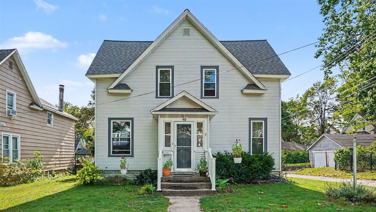 Photo 1 of Single family home for sale at 412 Prospect St, Cadillac, MI 49601 | MLS# 70554719 | Listing updated on 2026-09-14