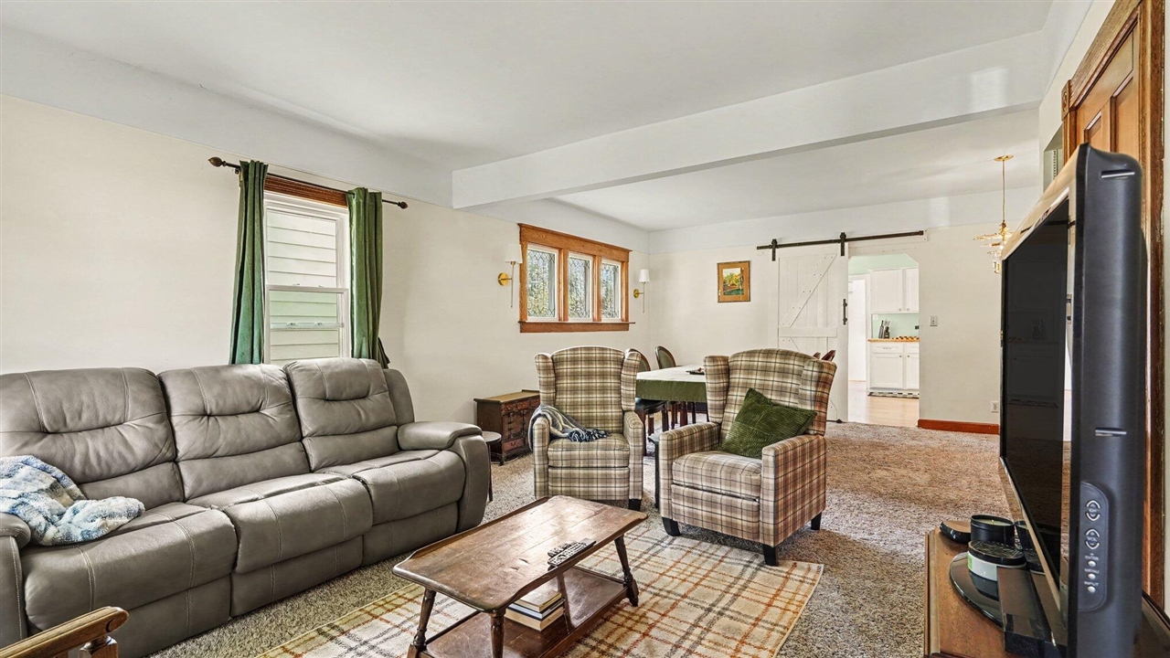 Photo 3 of Single family home for sale at 412 Prospect St, Cadillac, MI 49601 | MLS# 70554719 | Listing updated on 2026-09-14