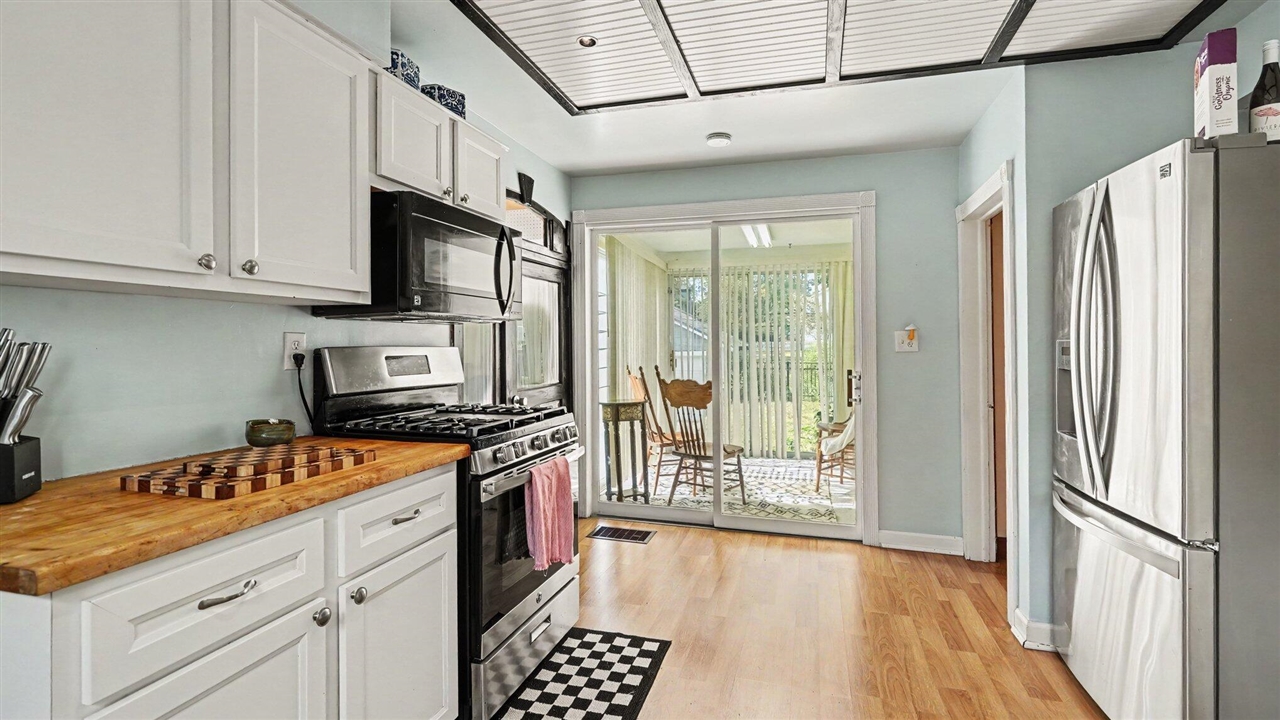 Photo 4 of Single family home for sale at 412 Prospect St, Cadillac, MI 49601 | MLS# 70554719 | Listing updated on 2026-09-14