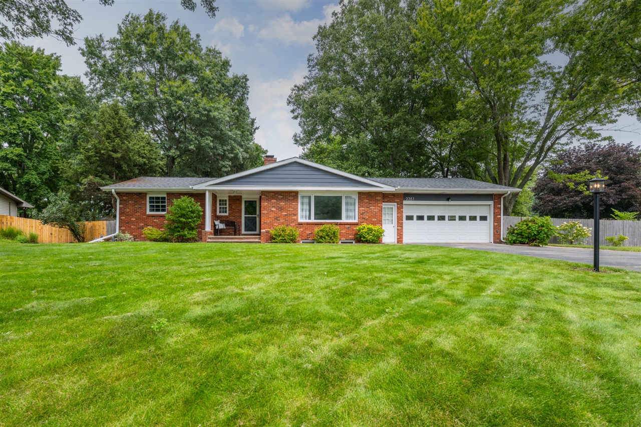 1st image of 2351 Fountain Ln, Stevensville, MI 49127 | MLS# 70554720