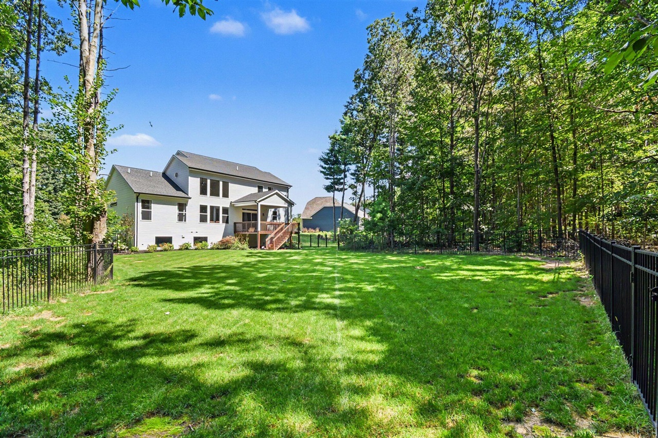 39th image of 8802 Lapham Dr, Rockford, MI 49341 | MLS# 70554725