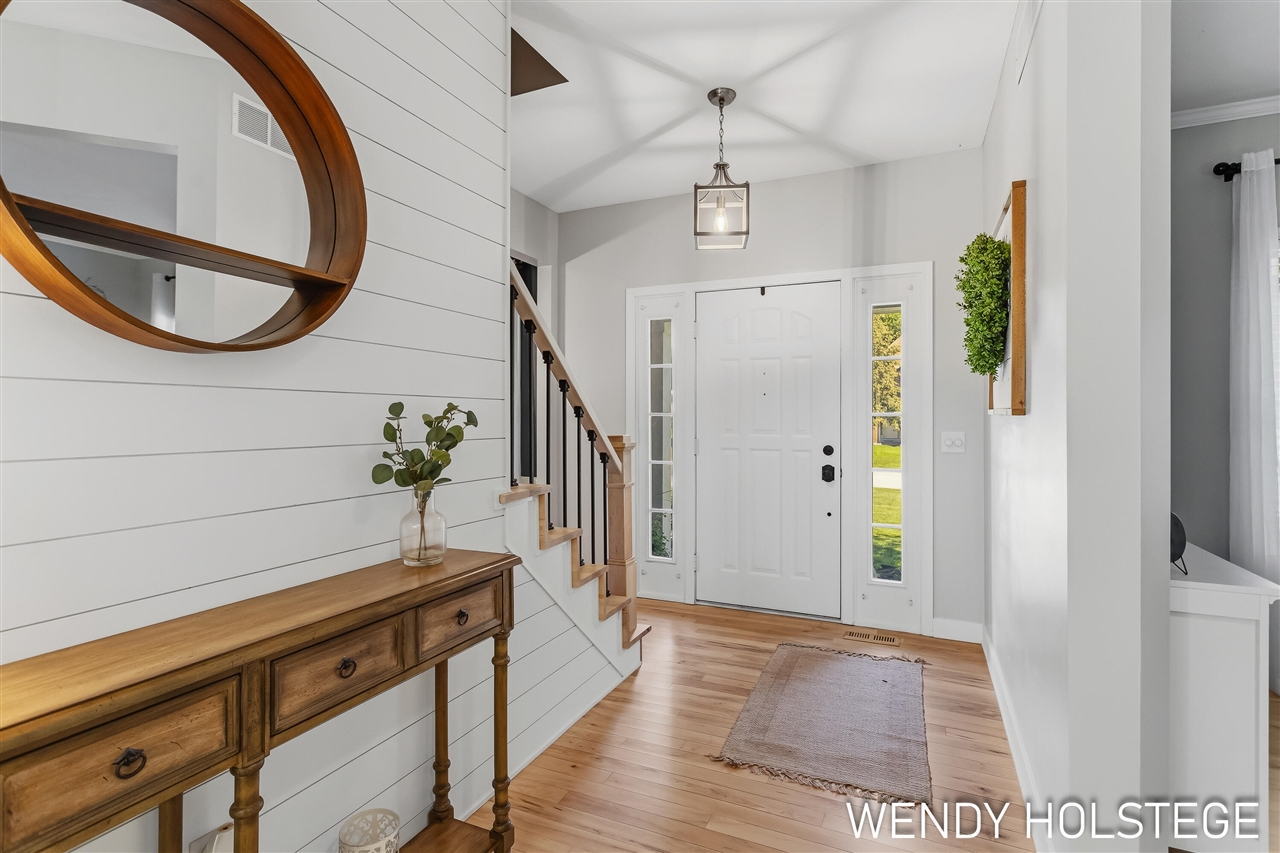Photo 3 of Single family home for sale at 2066 Woodlark Dr, Holland, MI 49424 | MLS# 70554731 | Listing updated on 2026-09-17
