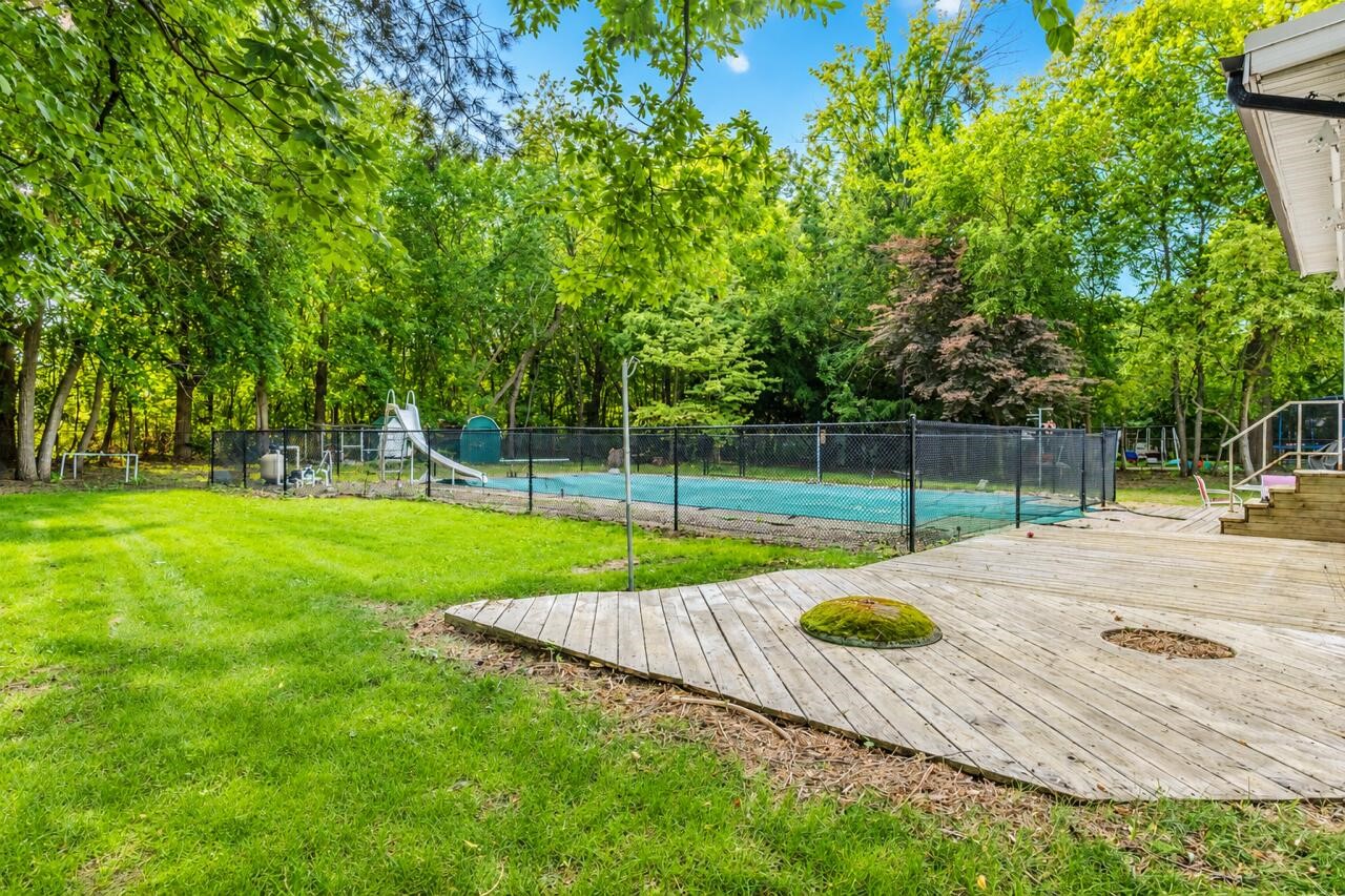 3rd image of 3325 Taft Ave, Wyoming, MI 49519 | MLS# 70554756