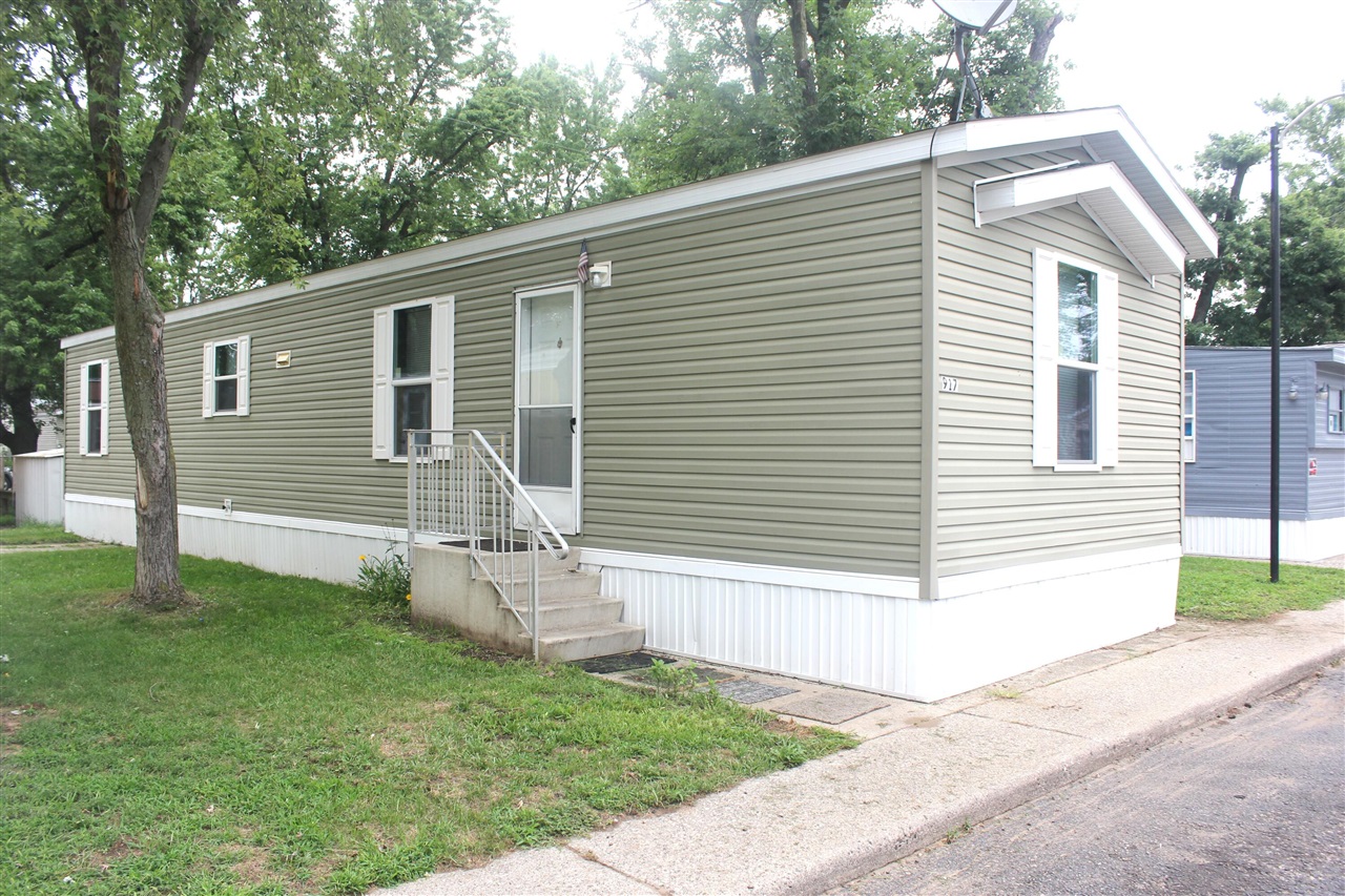 2nd image of 917 Marlin Ave, Wyoming, MI 49509 | MLS# 70554780