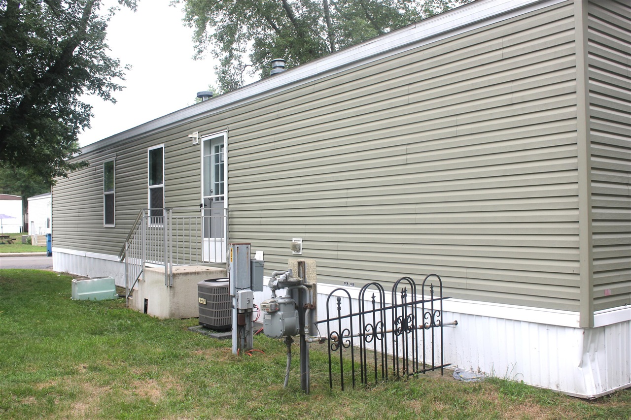 4th image of 917 Marlin Ave, Wyoming, MI 49509 | MLS# 70554780
