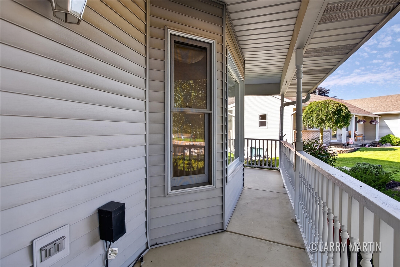 Photo 2 of Single family home for sale at 2940 Eldora Ct, Byron Center, MI 49315 | MLS# 70554787 | Listing updated on 2026-09-03