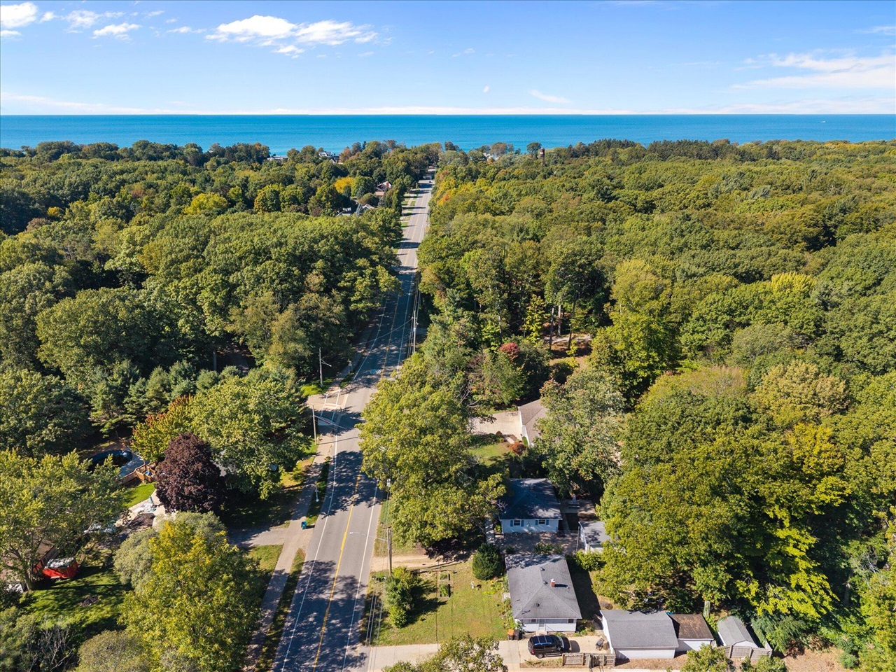 Photo 51 of Sale Pending at 2217 W Lakewood Blvd, Holland, MI 49424 | MLS# 70554796 | Listing updated on 2026-09-02