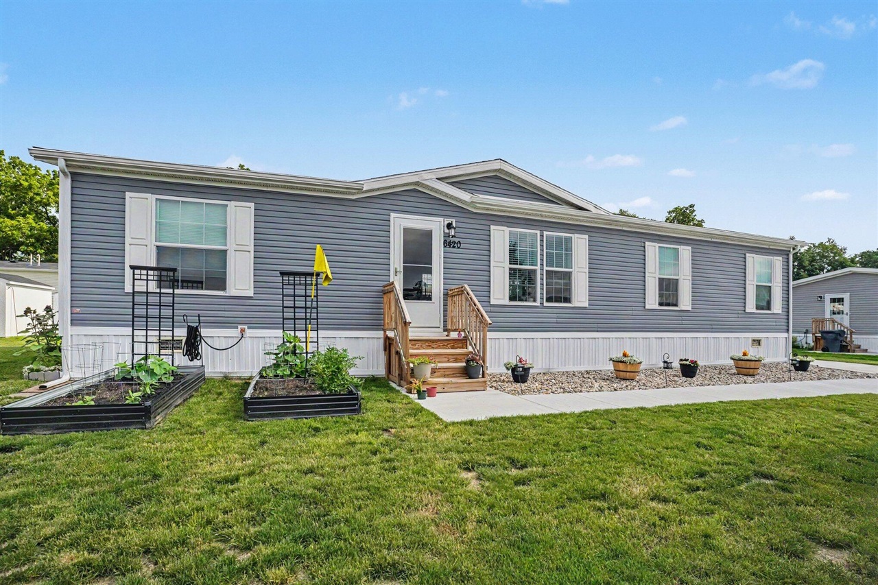 Photo 1 of Single family home for sale at 6420 Suffield Ln, Kalamazoo, MI 49009 | MLS# 70554804 | Listing updated on 2026-09-16