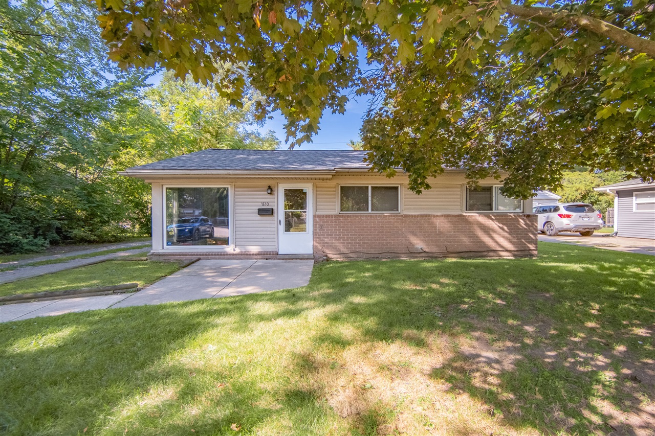 Photo 1 of Single family home for sale at 1810 Carol Ann Ave, Ypsilanti, MI 48198 | MLS# 70554818 | Listing updated on 2026-09-16