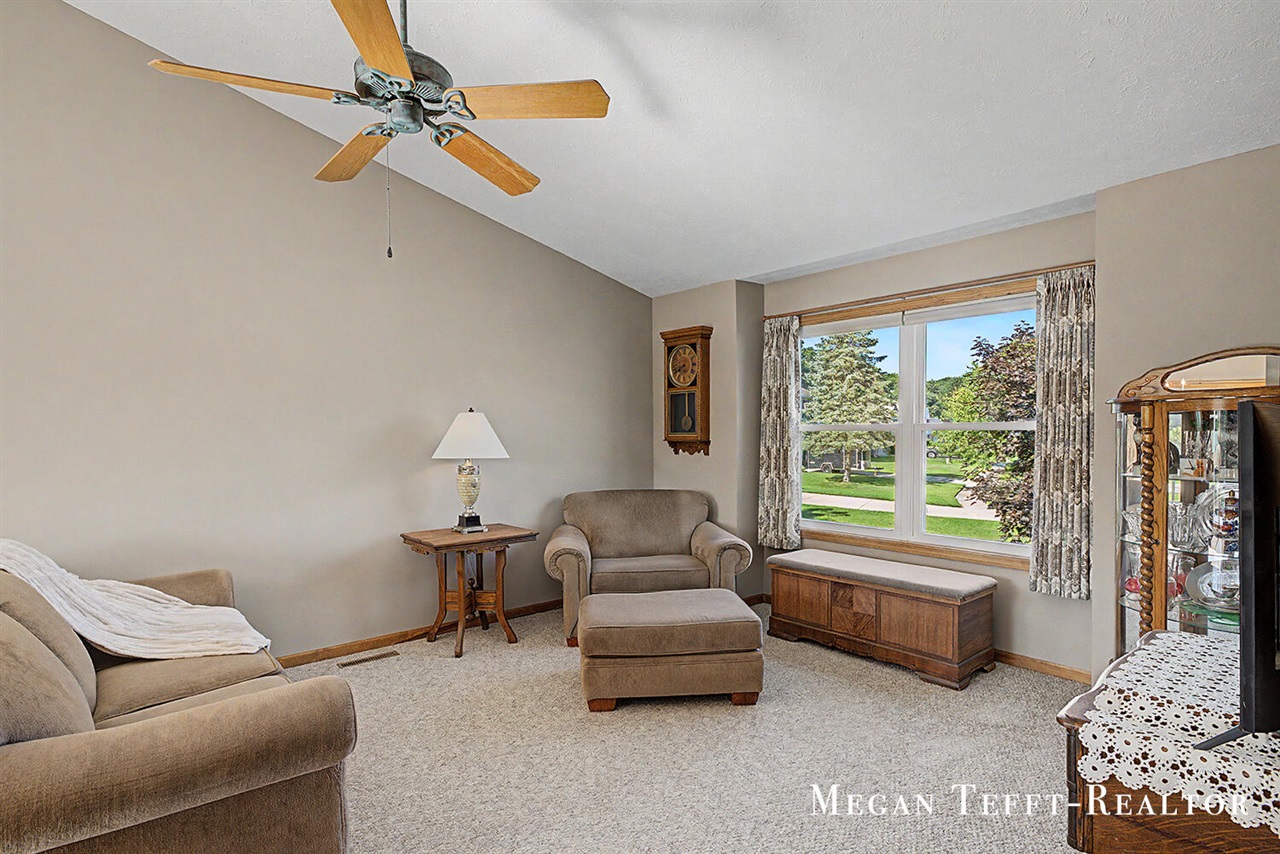 Photo 4 of Sale Pending at 6230 Belmont Farms, Belmont, MI 49306 | MLS# 70554822 | Listing updated on 2026-09-16