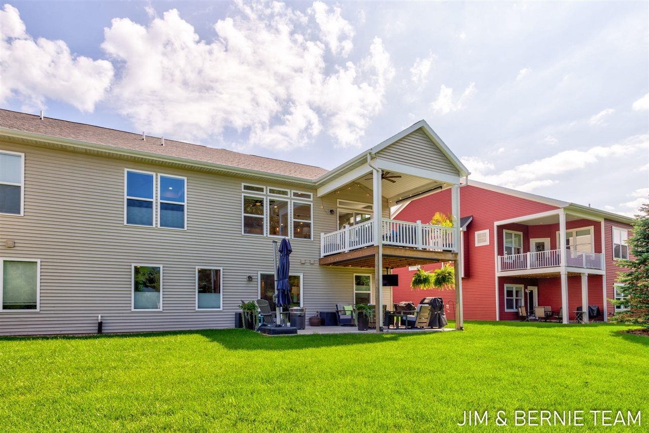 4th image of 5559 Albright Ave, Wyoming, MI 49418