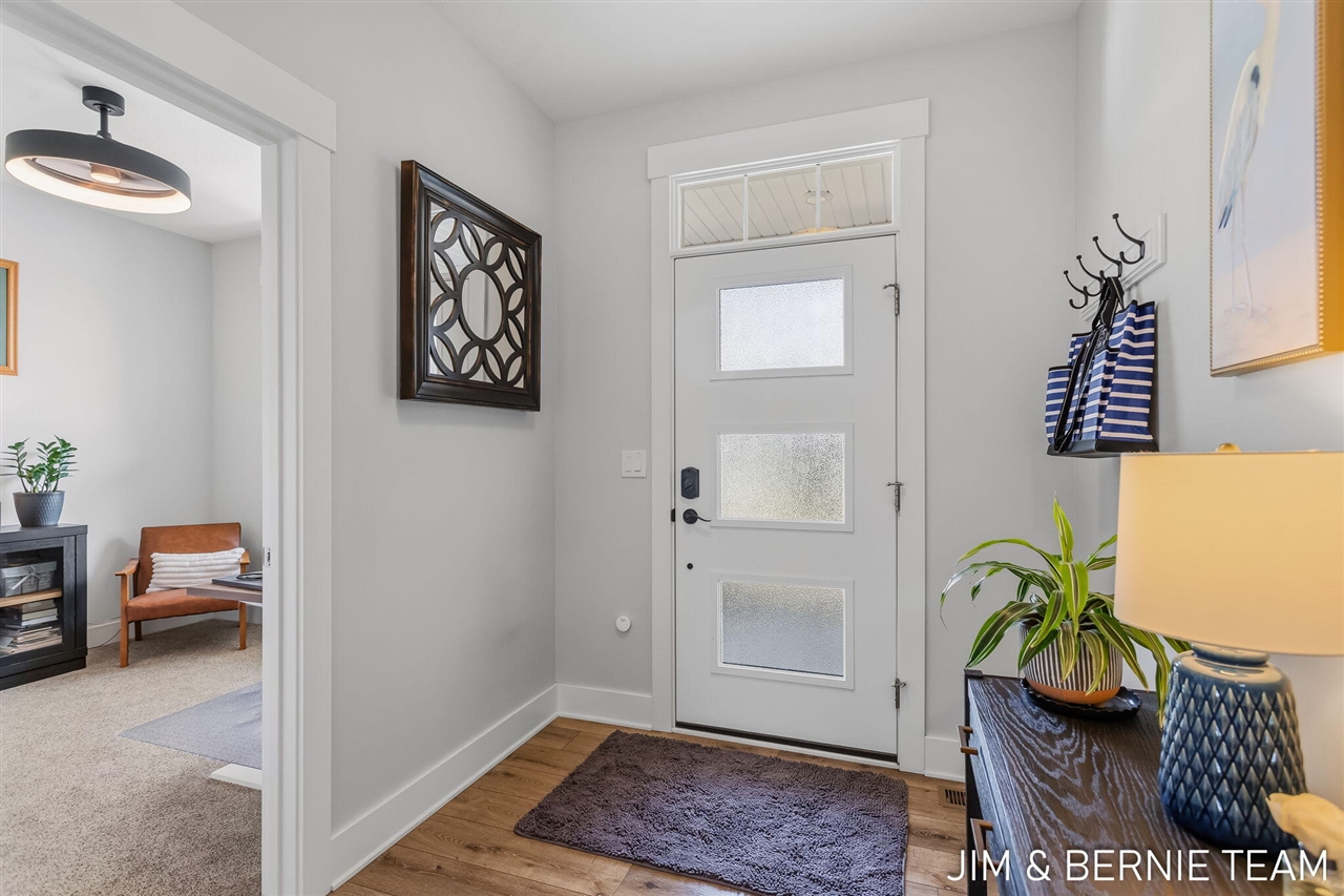 5th image of 5559 Albright Ave, Wyoming, MI 49418
