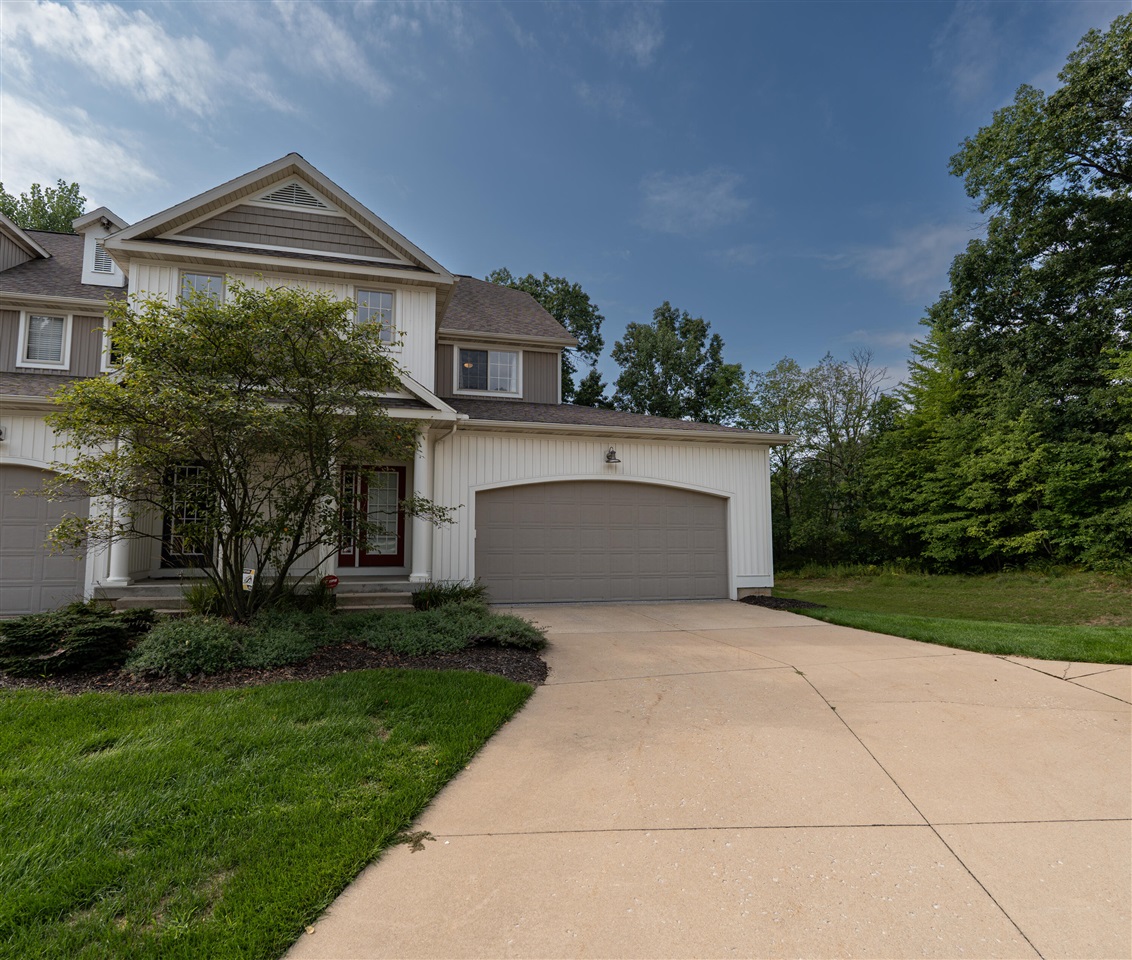 1st image of 4786 Shade Leaf Ln, Kentwood, MI 49546 | MLS# 70554878