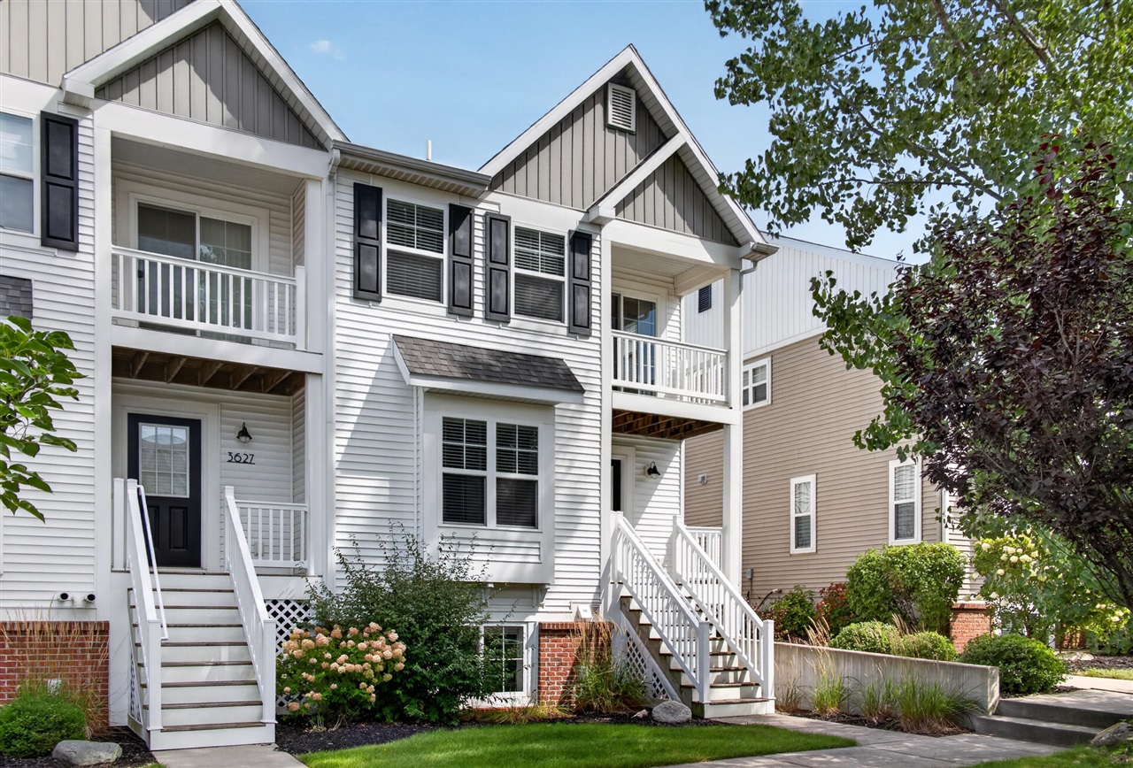 Photo 1 of Condo for sale at 3625 Andover Ln #32, Hudsonville, MI 49426 | MLS# 70554904 | Listing updated on 2026-09-26