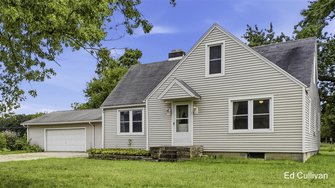 3rd image of 2004 101St Ave, Otsego, MI 49078 | MLS# 70554937