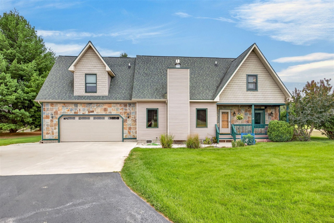 Photo 1 of Sale Pending at 7700 Red Fox Rd #39, Canadian Lakes, MI 49346 | MLS# 70554939 | Listing updated on 2026-10-07