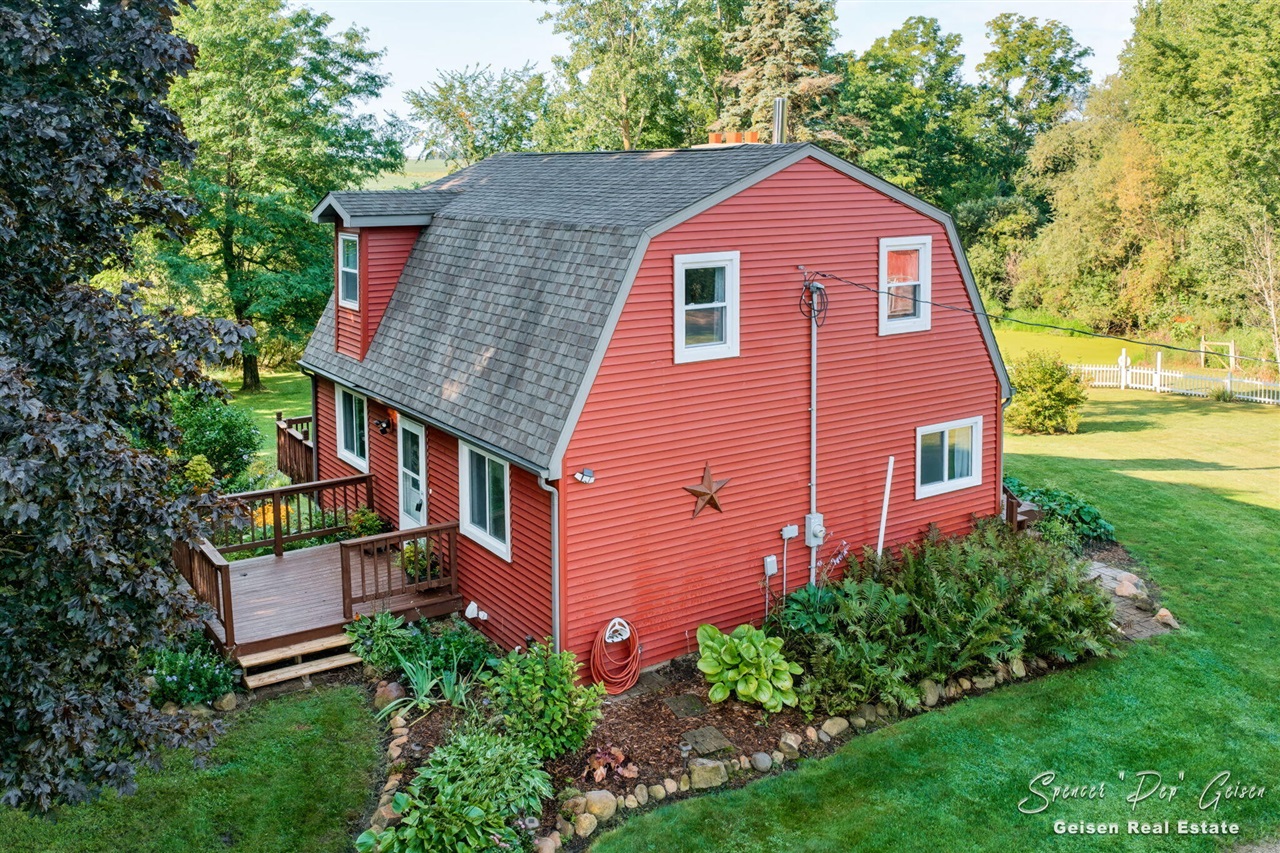 3rd image of 6681 Orleans Rd, Orleans, MI 48865 | MLS# 70554977