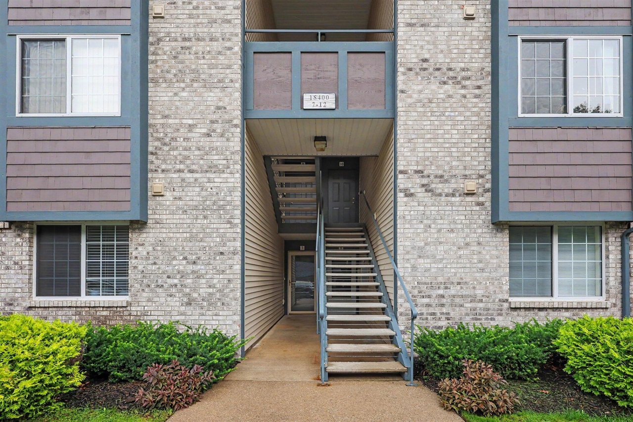 Photo 2 of Condo for sale at 18400 N Ridge Ct #7, Spring Lake, MI 49456 | MLS# 70555045 | Listing updated on 2026-09-15