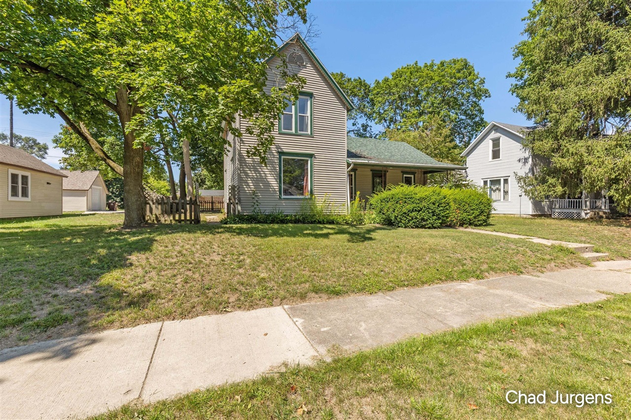 Photo 3 of Single family home for sale at 517 N Michigan Ave, Big Rapids, MI 49307 | MLS# 70555073 | Listing updated on 2026-09-14