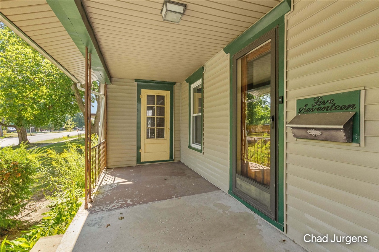 Photo 4 of Single family home for sale at 517 N Michigan Ave, Big Rapids, MI 49307 | MLS# 70555073 | Listing updated on 2026-09-14