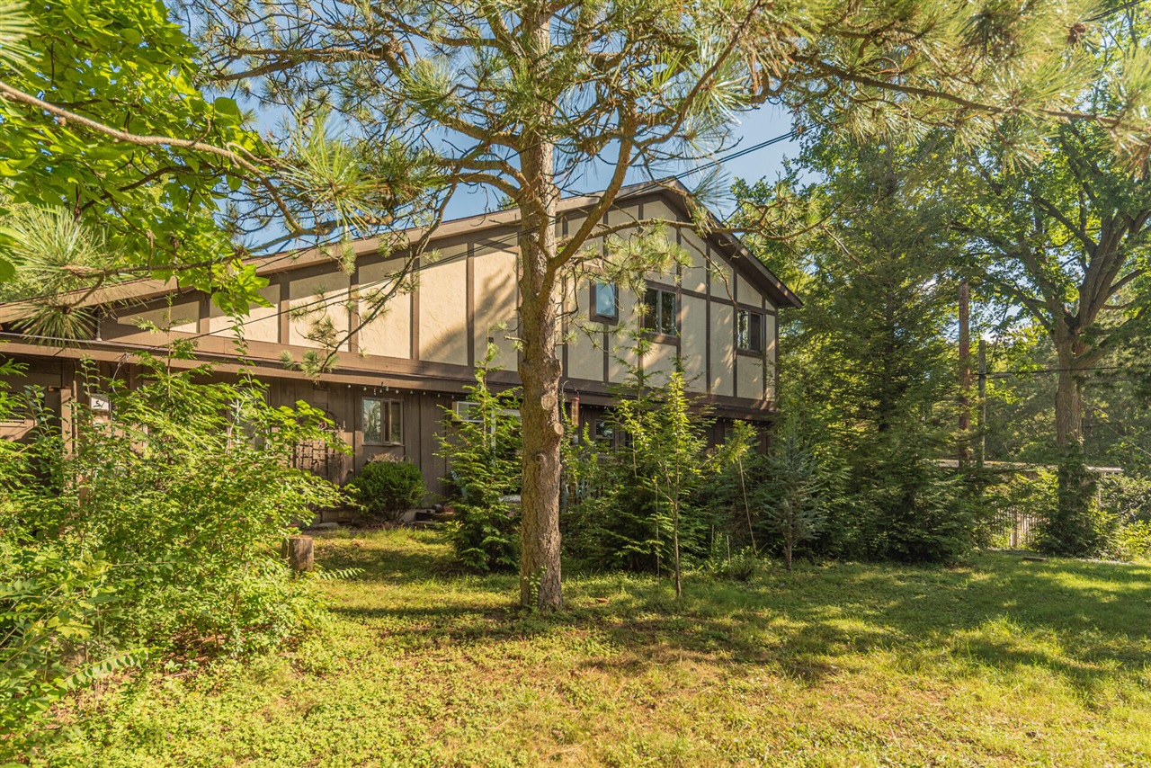 4th image of 1013 Fountain St, Ann Arbor, MI 48103 | MLS# 70555082