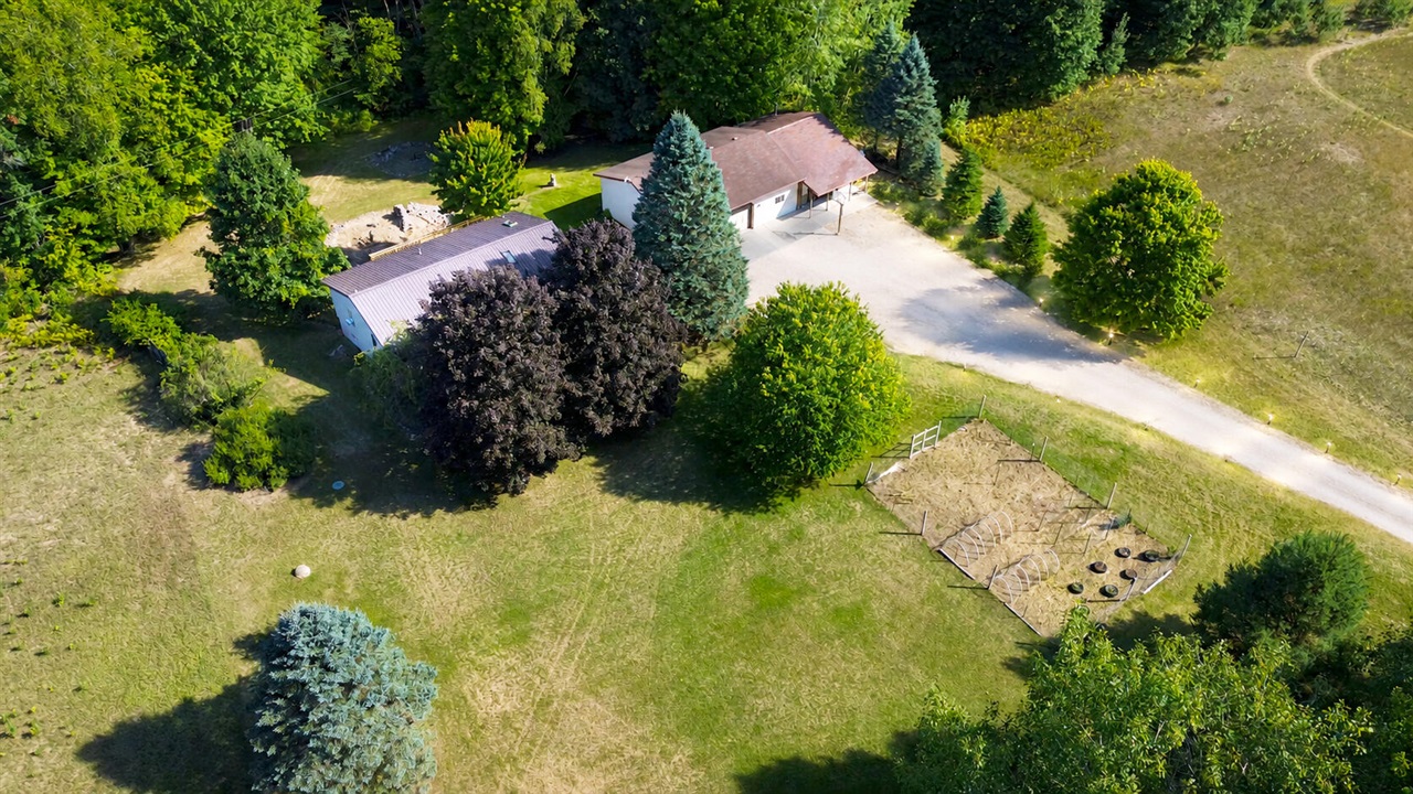 Single family home for sale at 899 E 8Th St, White Cloud, MI 49349 | MLS# 70555095 | Listing updated on 2026-09-21