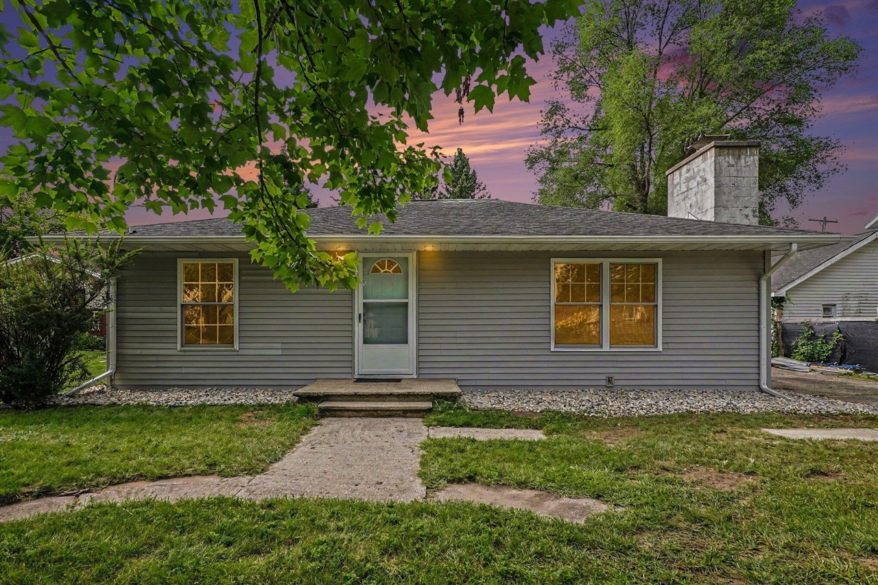 Photo 1 of Single family home for sale at 133 W 2nd Street, Gladwin, MI 48624 | MLS# 70555149 | Listing updated on 2026-09-18
